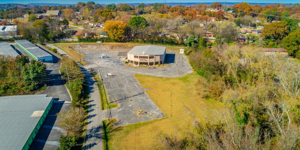 Move-In Ready 9,606 SF Church on 3.8 Acres by Hwy 58 and Hwy 153