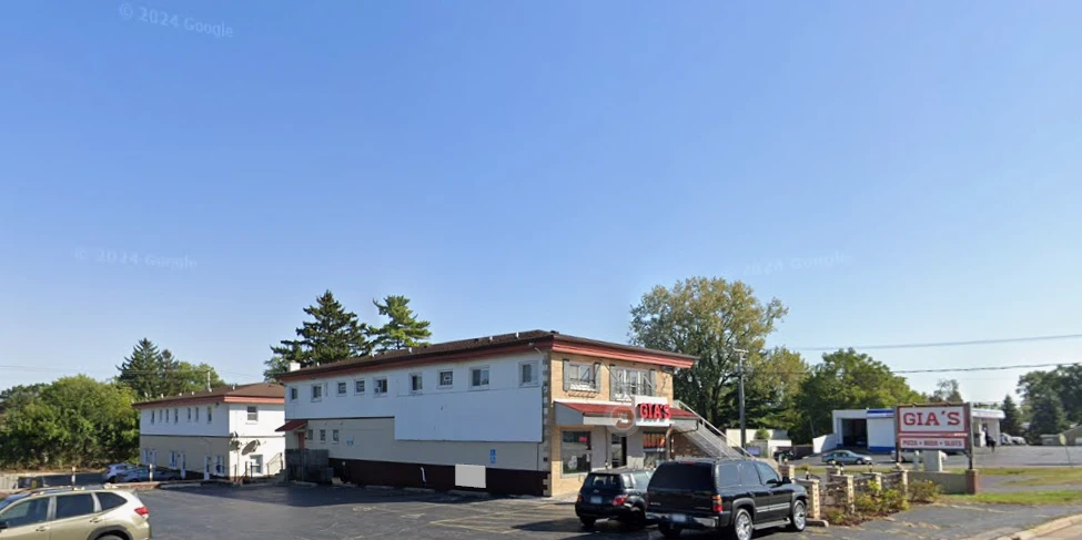 1039-1043 Sheridan Rd & 1800 11th St, Winthrop Harbor, IL for sale
