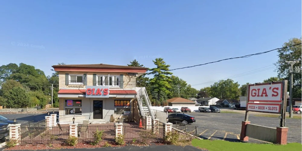 1039-1043 Sheridan Rd & 1800 11th St, Winthrop Harbor, IL for sale