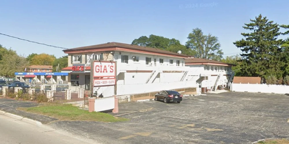 1039-1043 Sheridan Rd & 1800 11th St, Winthrop Harbor, IL for sale