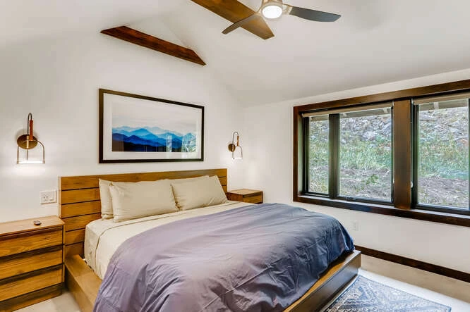 Water & Stone Cabins | 14-Keys | C-3 Zoning | Live Creek Frontage | 9.2 Proforma CAP