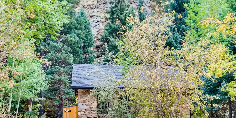 Water & Stone Cabins | 14-Keys | C-3 Zoning | Live Creek Frontage | 9.2 Proforma CAP