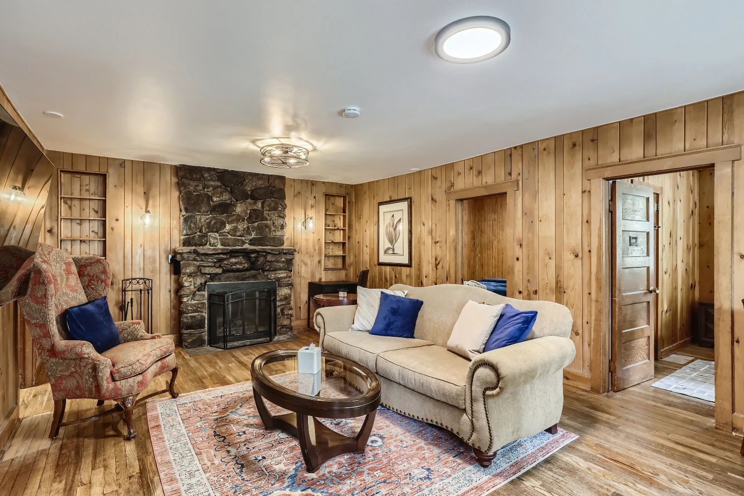 Water & Stone Cabins | 14-Keys | C-3 Zoning | Live Creek Frontage | 9.2 Proforma CAP