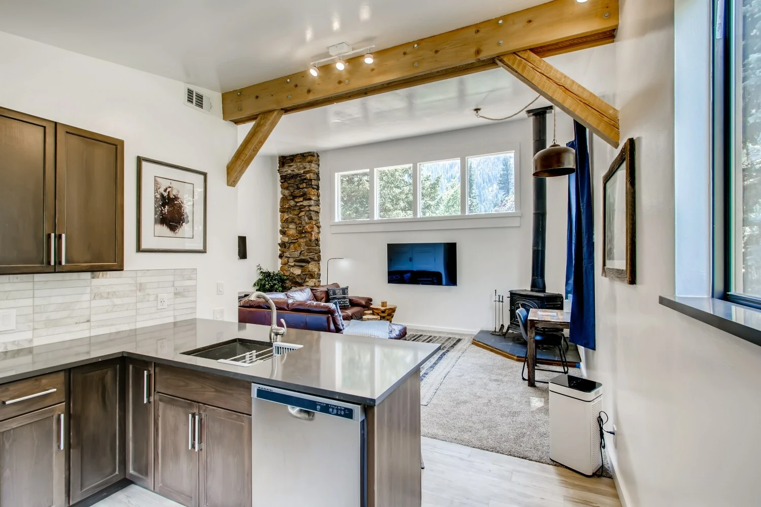 Water & Stone Cabins | 14-Keys | C-3 Zoning | Live Creek Frontage | 9.2 Proforma CAP