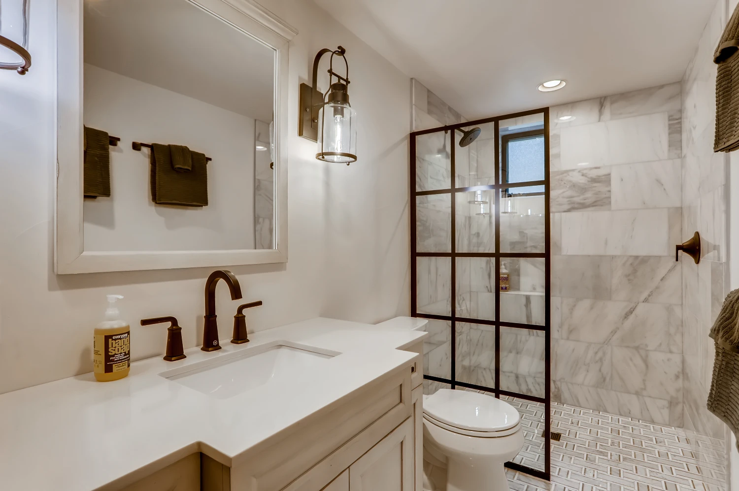 Water & Stone Cabins | 14-Keys | C-3 Zoning | Live Creek Frontage | 9.2 Proforma CAP
