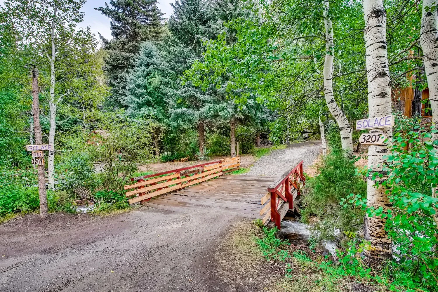 Water & Stone Cabins | 14-Keys | C-3 Zoning | Live Creek Frontage | 9.2 Proforma CAP