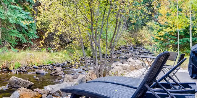Water & Stone Cabins | 14-Keys | C-3 Zoning | Live Creek Frontage | 9.2 Proforma CAP