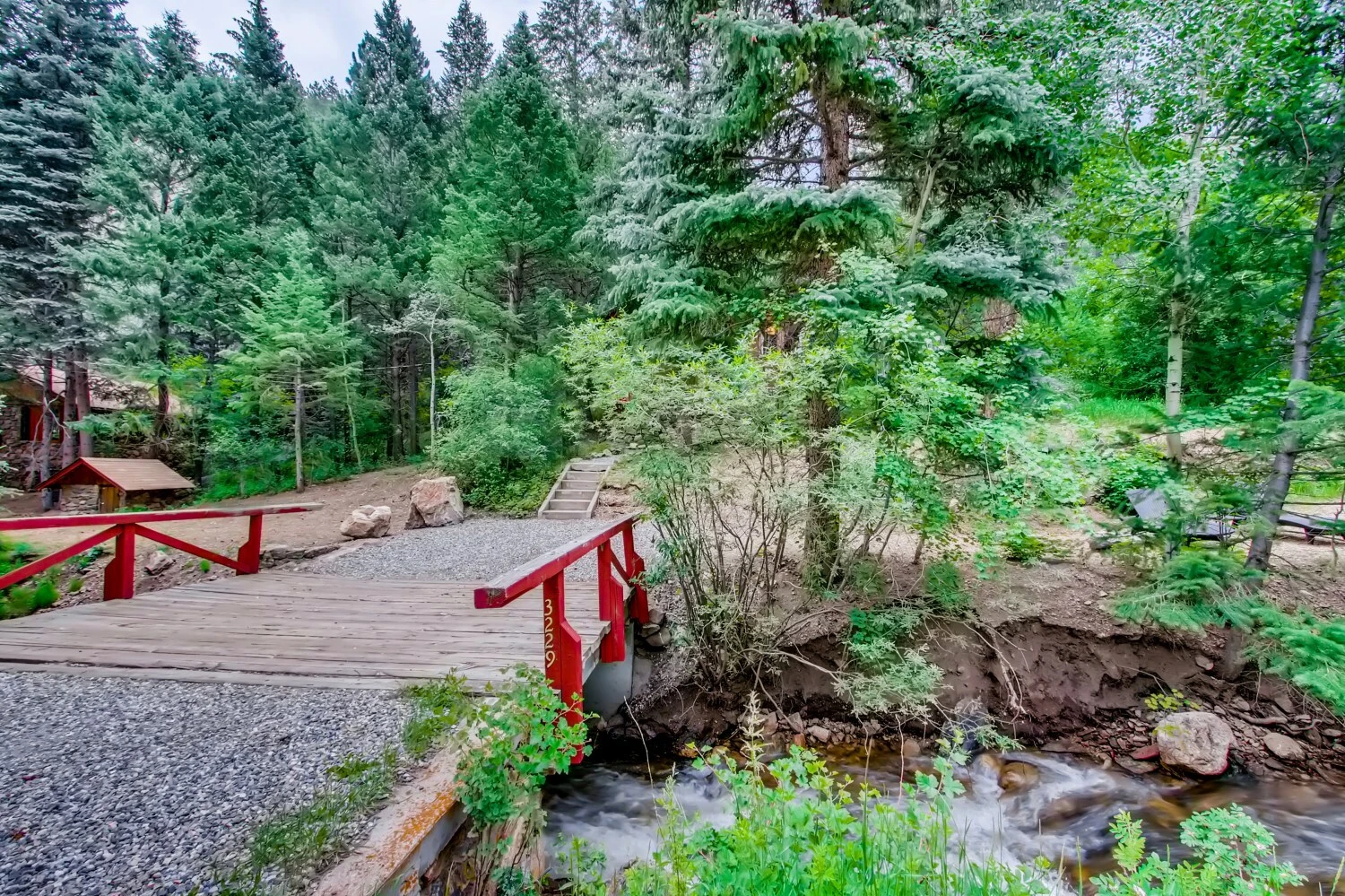 Water & Stone Cabins | 14-Keys | C-3 Zoning | Live Creek Frontage | 9.2 Proforma CAP