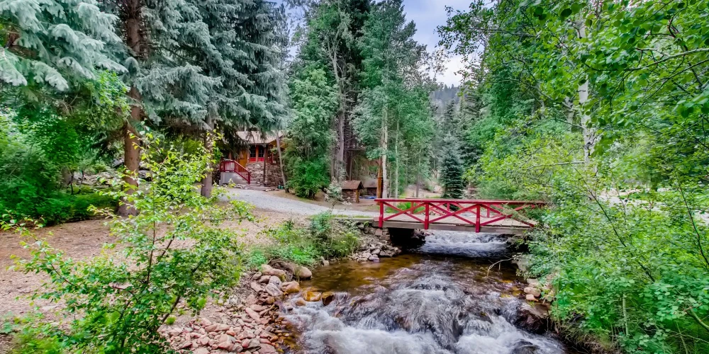 Water & Stone Cabins | 14-Keys | C-3 Zoning | Live Creek Frontage | 9.2 Proforma CAP