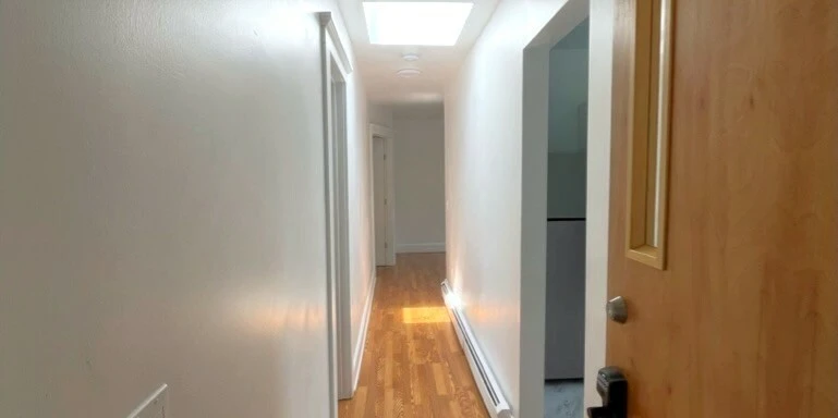 299.5 Clinton Street