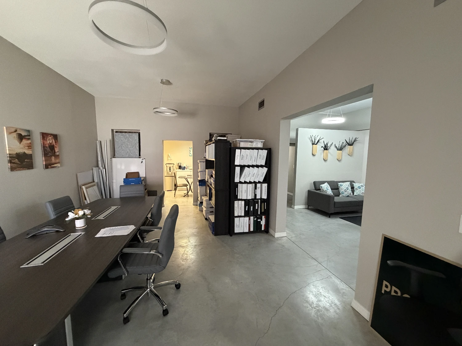 Downtown Kissimmee Commercial Opportunity with Parking