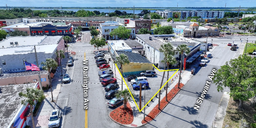 Downtown Kissimmee Commercial Opportunity with Parking
