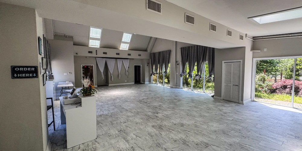 Former Wedding / Event Venue With All FF&E | ±3,782 SF | Dawsonville, GA