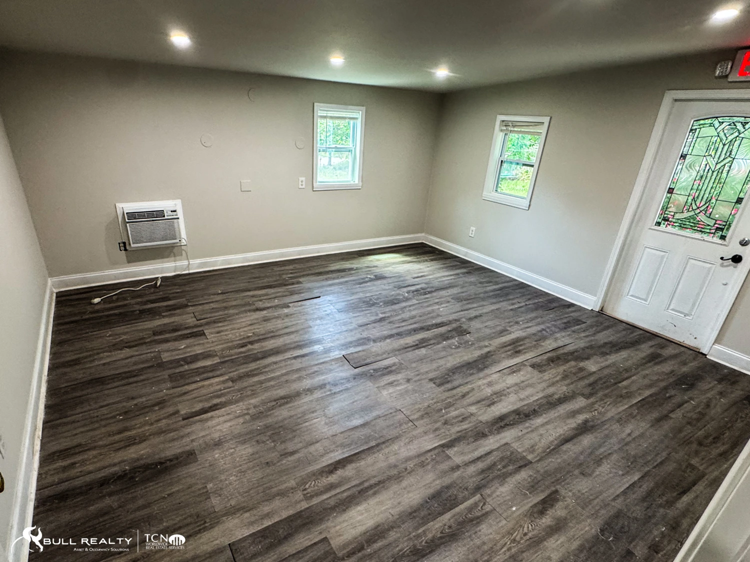Former Wedding / Event Venue With All FF&E | ±3,782 SF | Dawsonville, GA