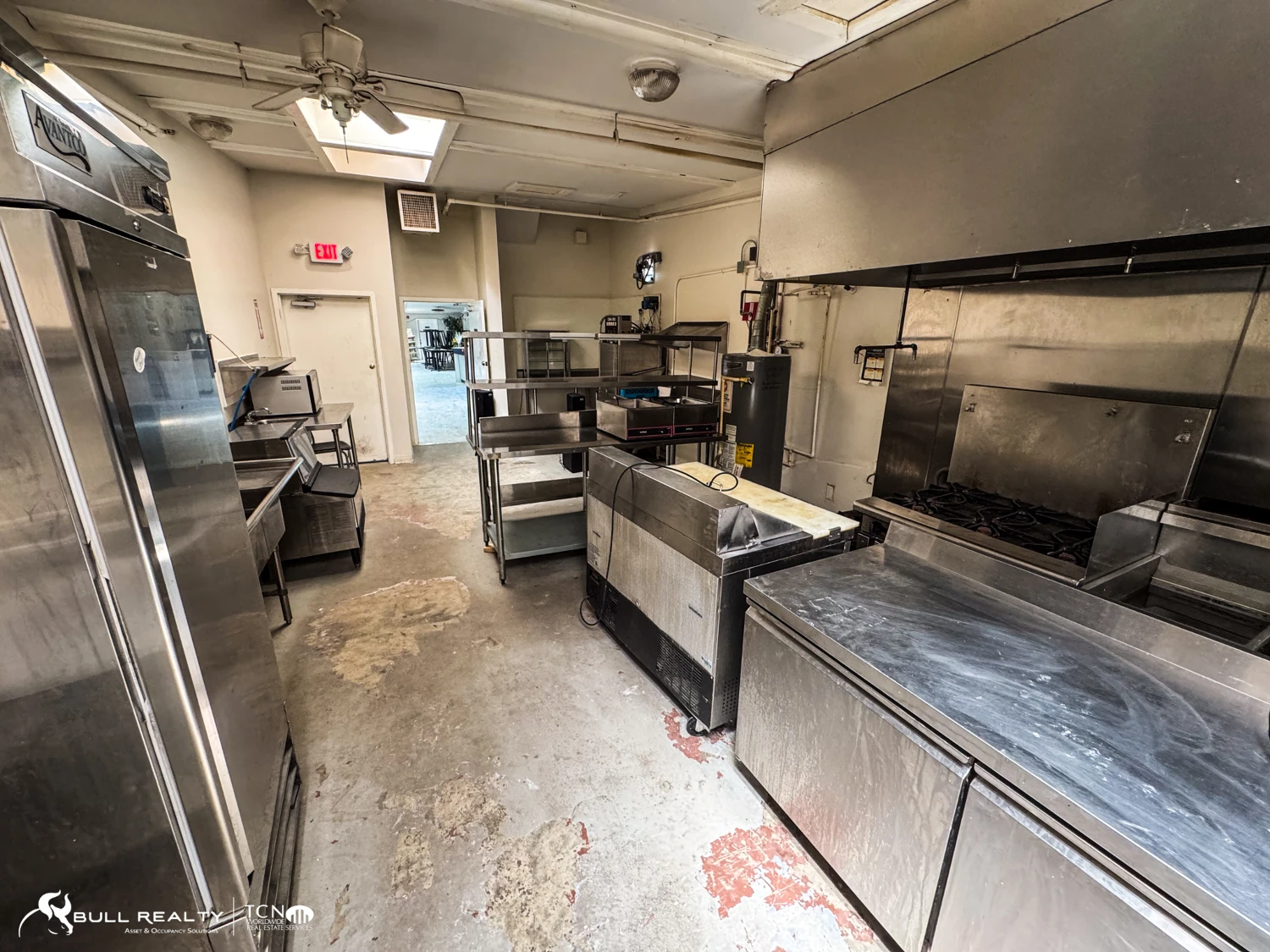 Former Wedding / Event Venue With All FF&E | ±3,782 SF | Dawsonville, GA
