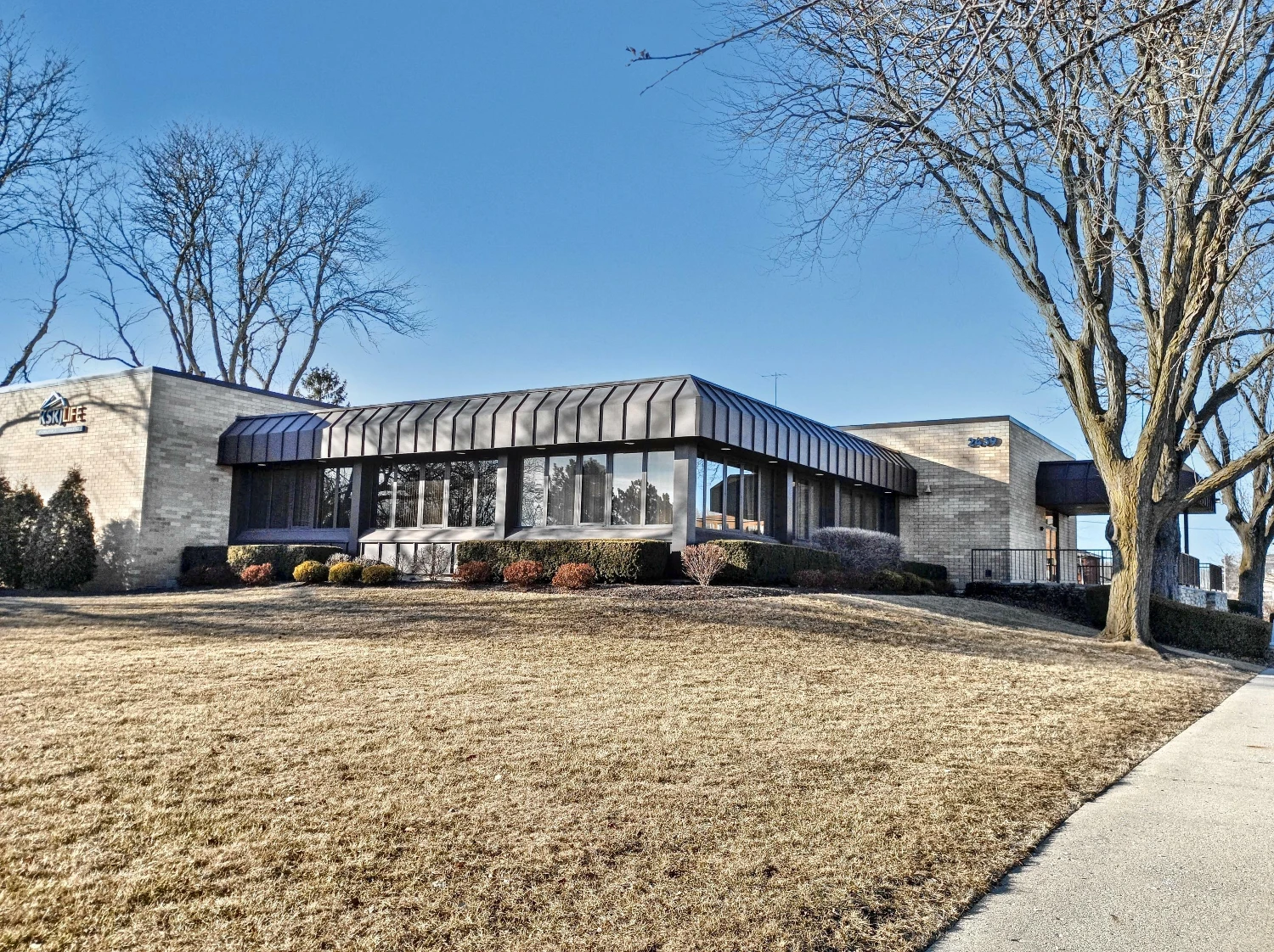 2439 Glenwood Avenue, Joliet, IL for sale