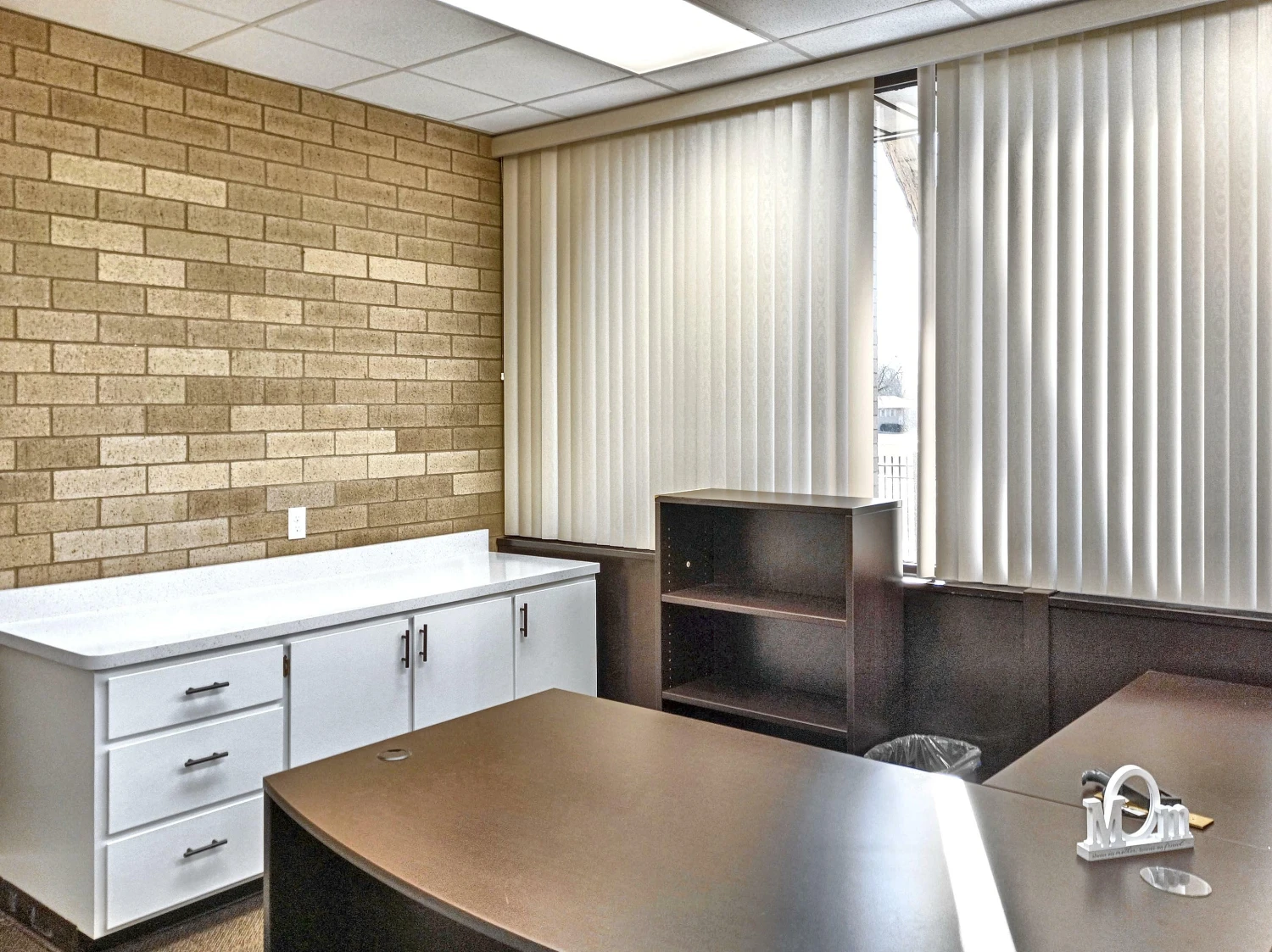 2439 Glenwood Avenue, Joliet, IL for sale