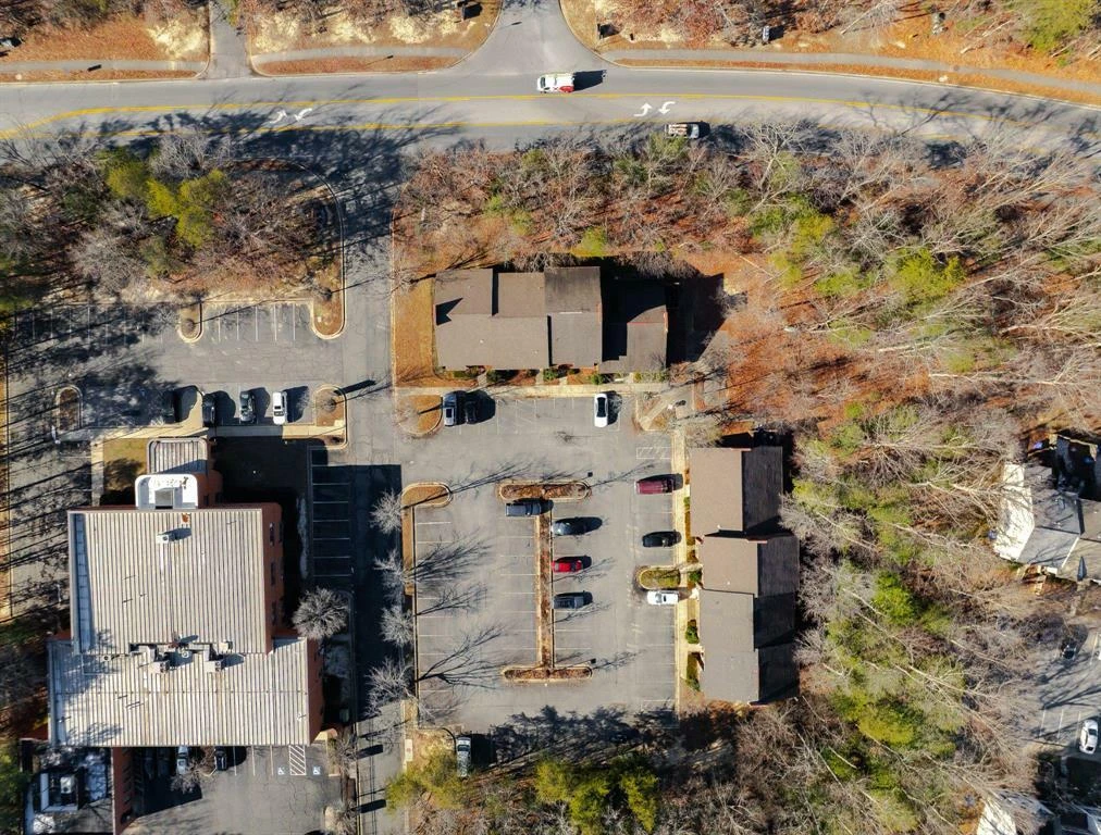 Established Office Campus Minutes from Route 5 & Beltway