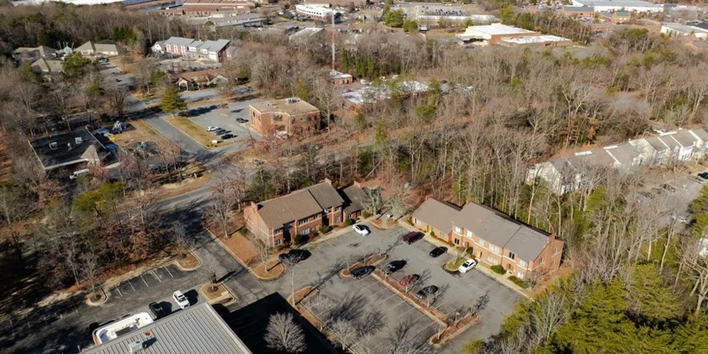Established Office Campus Minutes from Route 5 & Beltway