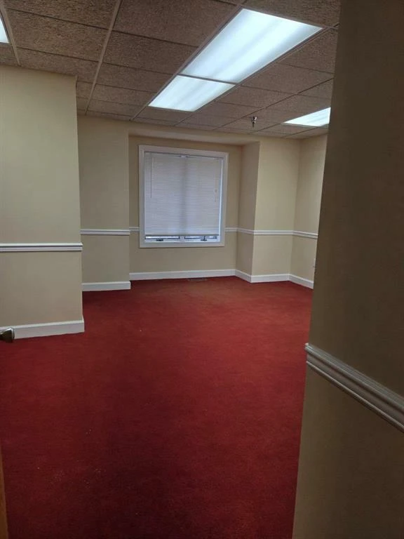 Established Office Campus Minutes from Route 5 & Beltway