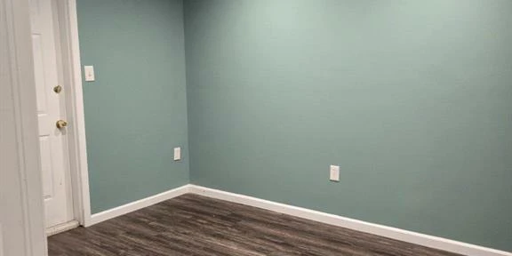 Established Office Campus Minutes from Route 5 & Beltway