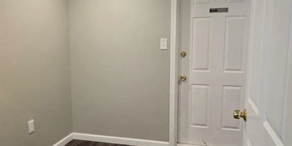 Established Office Campus Minutes from Route 5 & Beltway