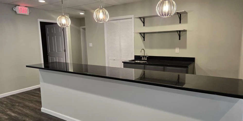 Established Office Campus Minutes from Route 5 & Beltway