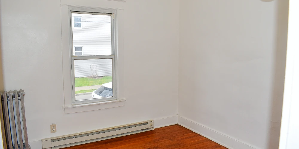 327 Main St
