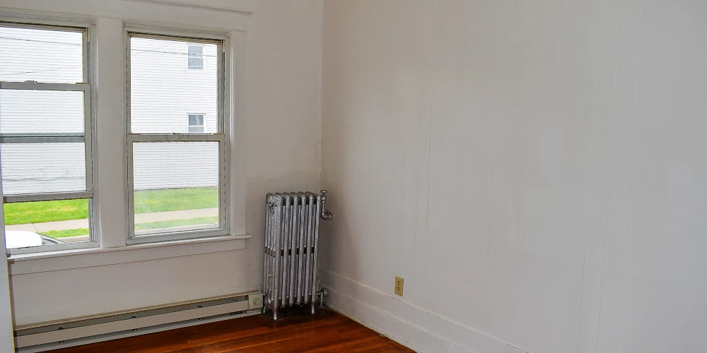 327 Main St
