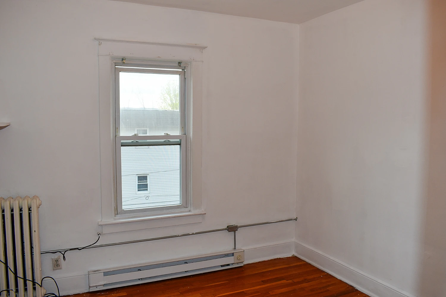 327 Main St