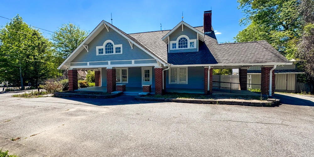 Newly Remodeled Commercial House with Retail Exposure | ±3,391 SF | Dawsonville, GA