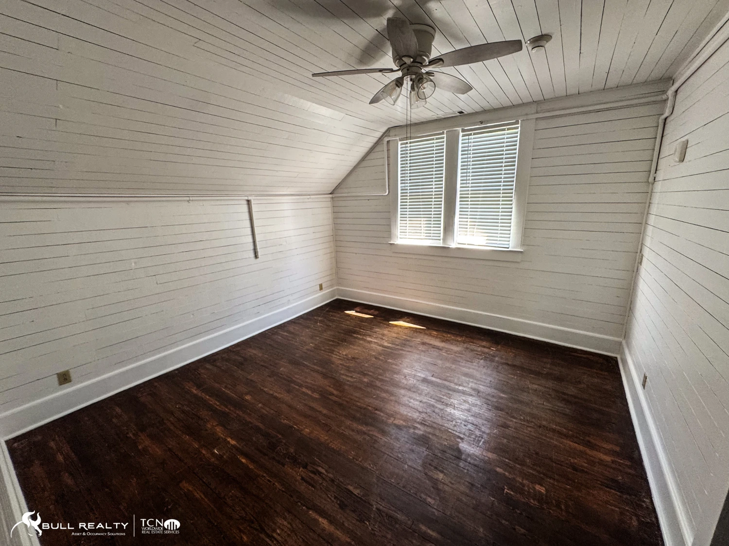 Newly Remodeled Commercial House with Retail Exposure | ±3,391 SF | Dawsonville, GA
