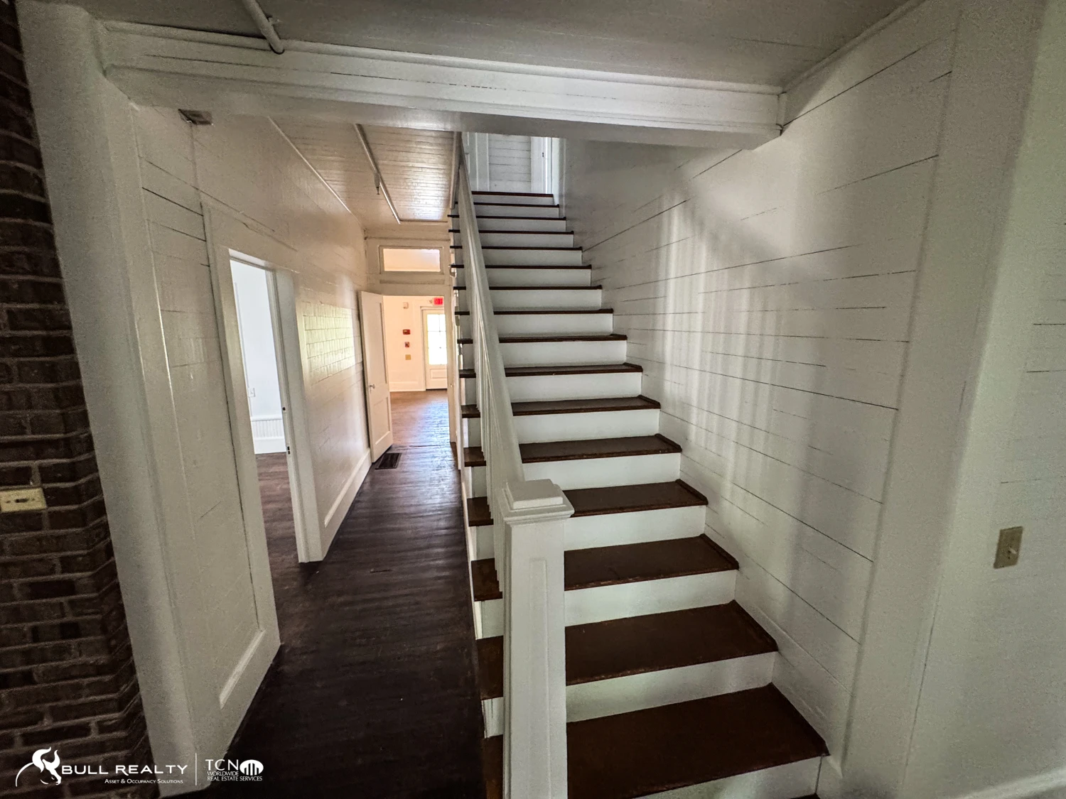 Newly Remodeled Commercial House with Retail Exposure | ±3,391 SF | Dawsonville, GA