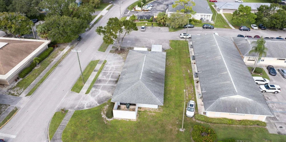 Turn-Key Medical Office: Steps from Lawnwood Medical Center