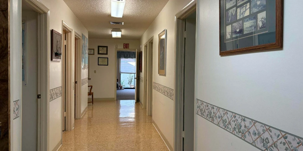 Turn-Key Medical Office: Steps from Lawnwood Medical Center