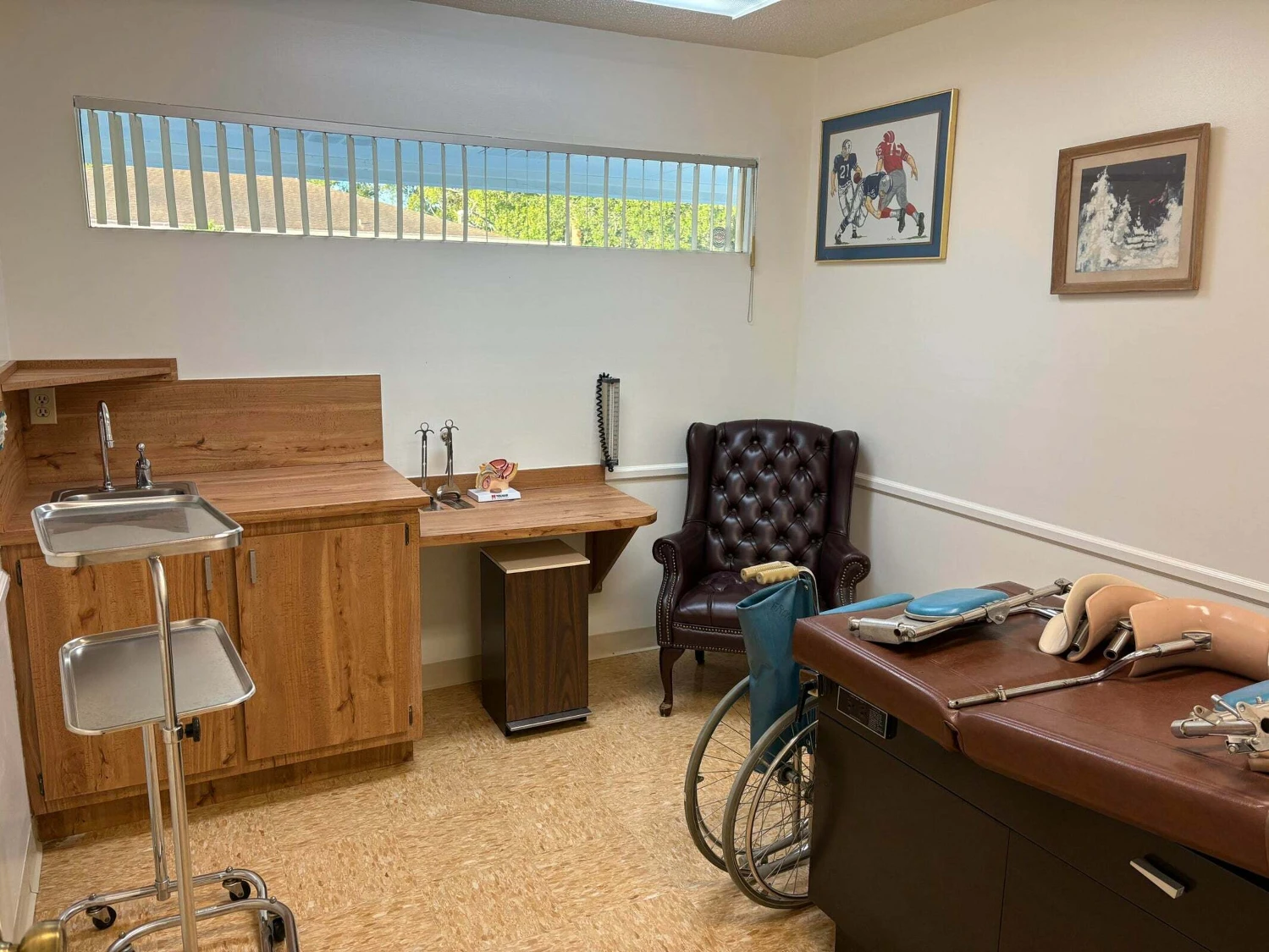 Turn-Key Medical Office: Steps from Lawnwood Medical Center