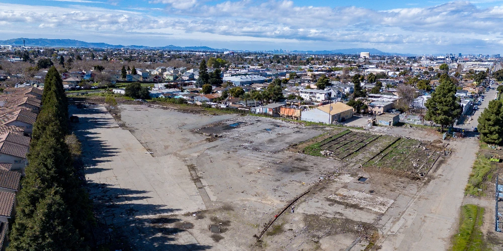 10901 Russet Street, Oakland, CA for sale