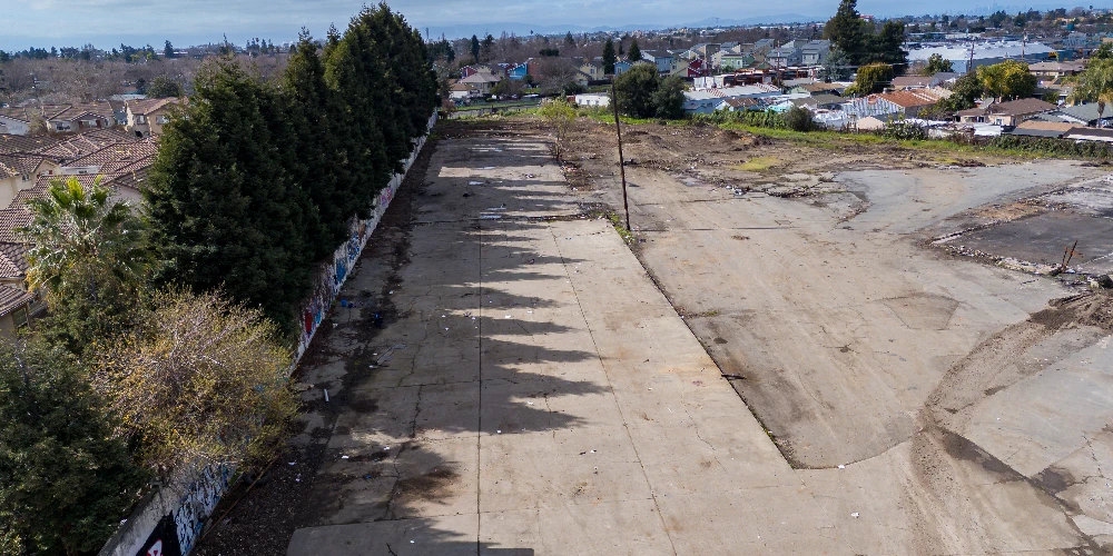 10901 Russet Street, Oakland, CA for sale