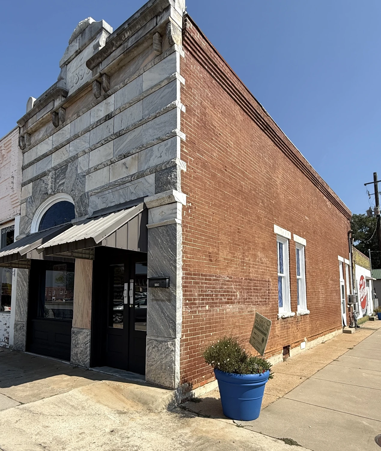 1174 E Main St, Lavonia, GA for sale