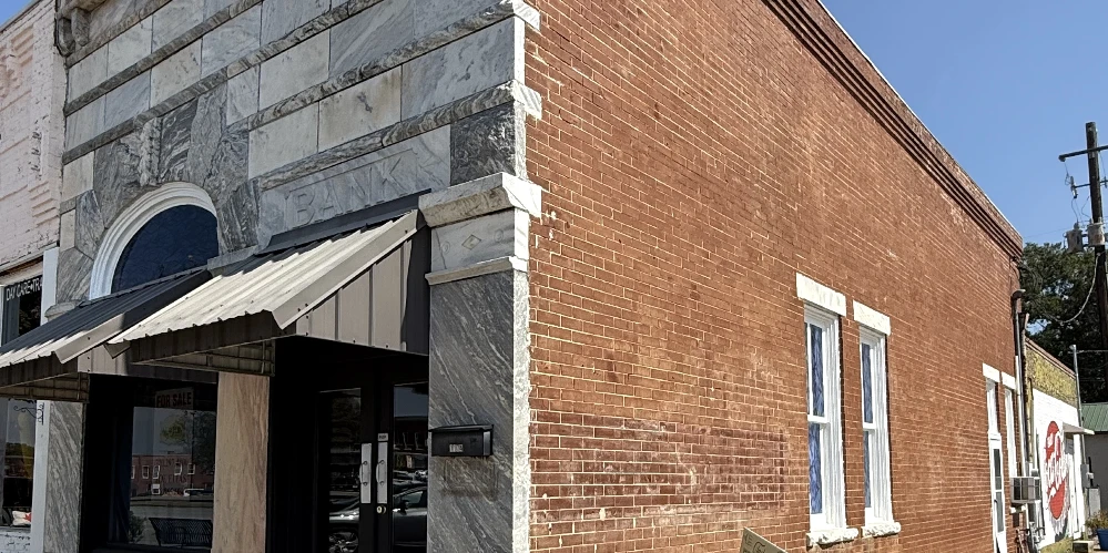 1174 E Main St, Lavonia, GA for sale