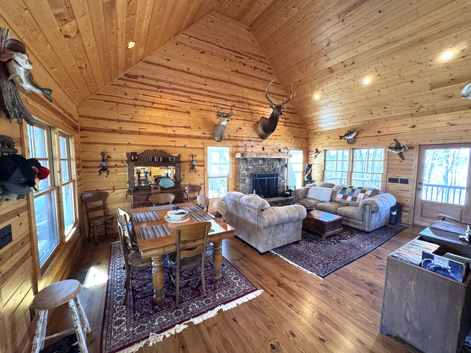 333 Laurel Mountain Drive, Toccoa, GA for sale