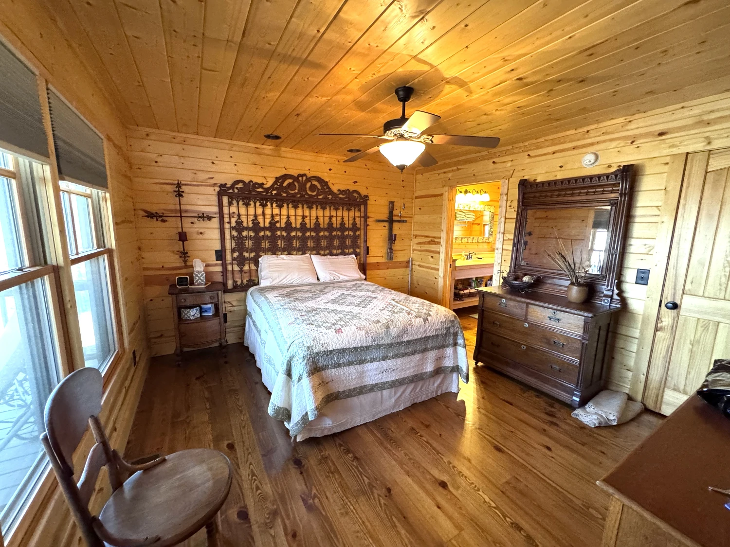 333 Laurel Mountain Drive, Toccoa, GA for sale