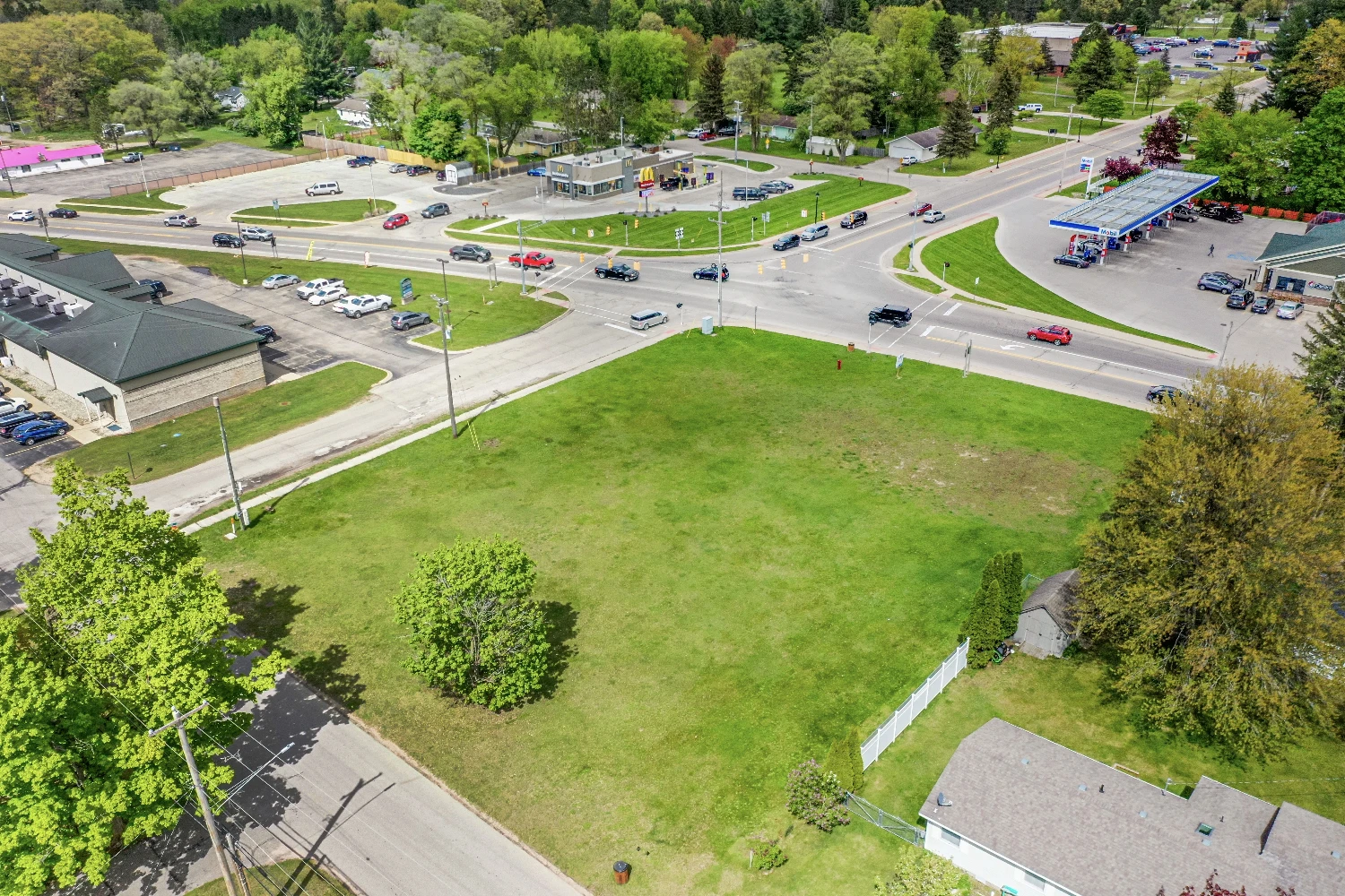 Corner Parcel Commercial Development Opportunity