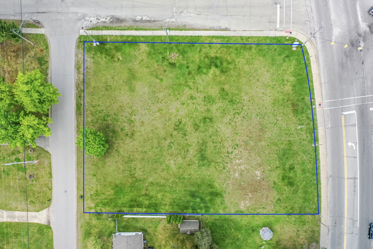 Corner Parcel Commercial Development Opportunity