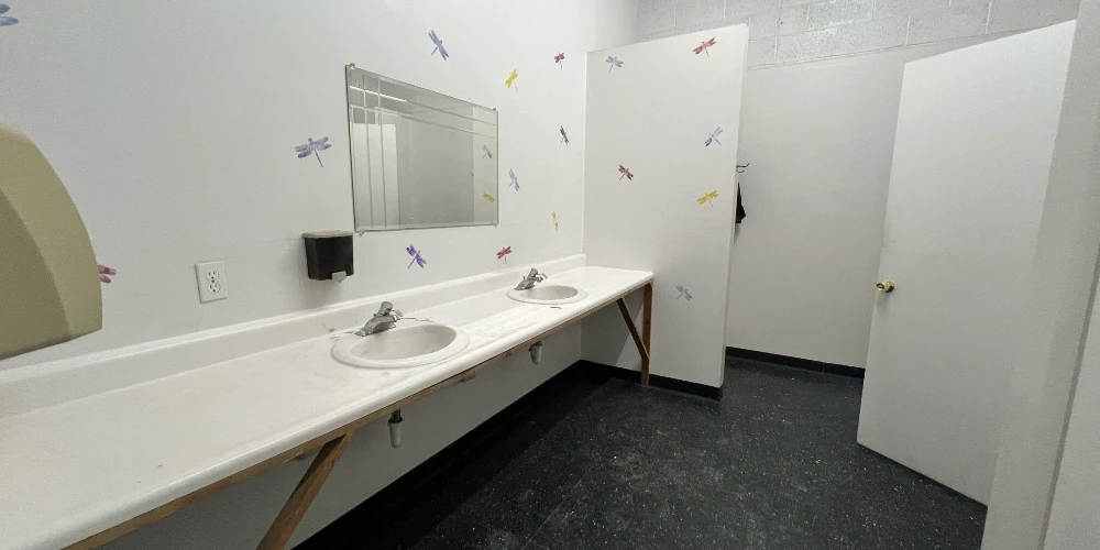 10,500 SF Downtown Retail Building & 50 Space Parking Lot