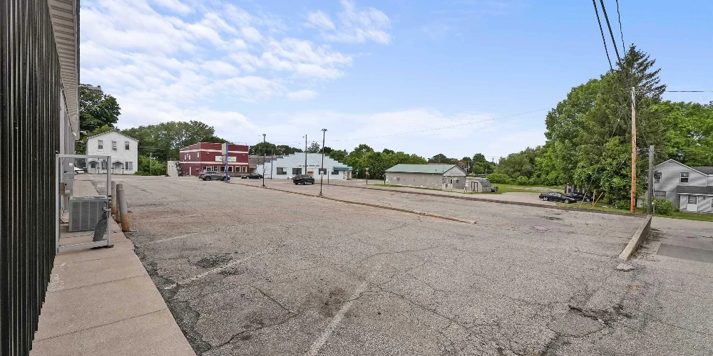 10,500 SF Downtown Retail Building & 50 Space Parking Lot