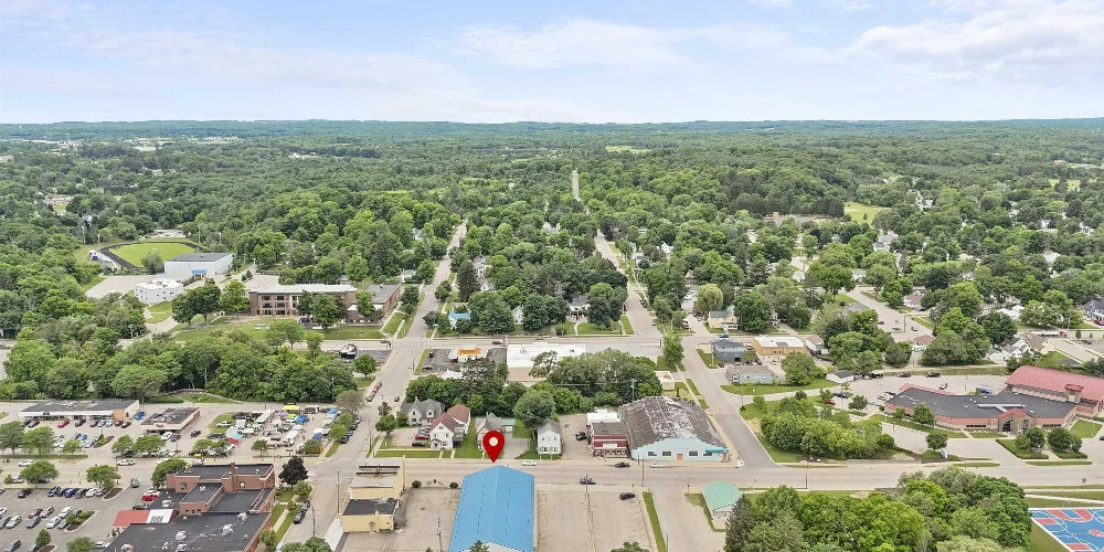 10,500 SF Downtown Retail Building & 50 Space Parking Lot