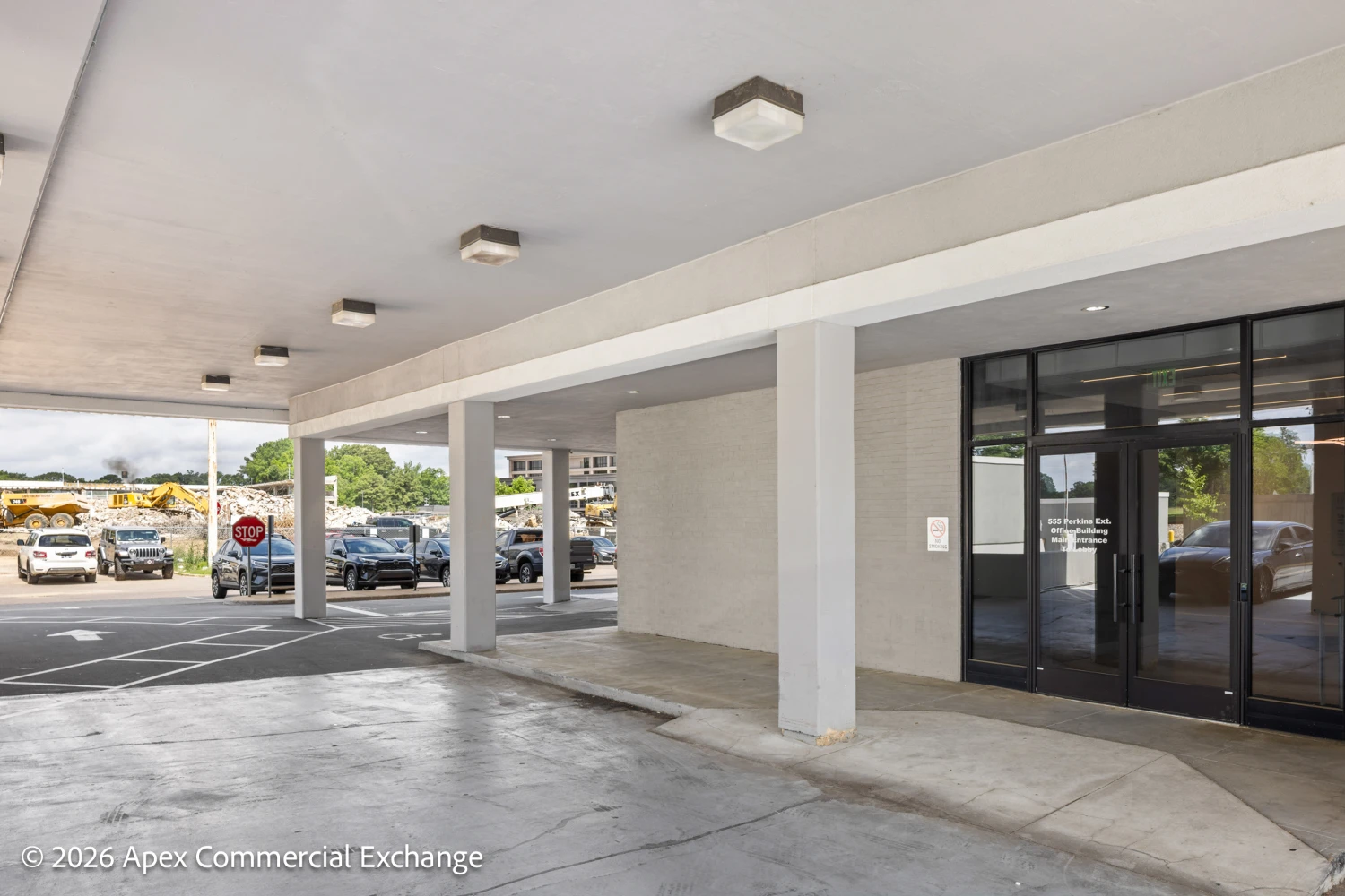 555 Perkins Ext | Medical & Traditional Office | East Memphis