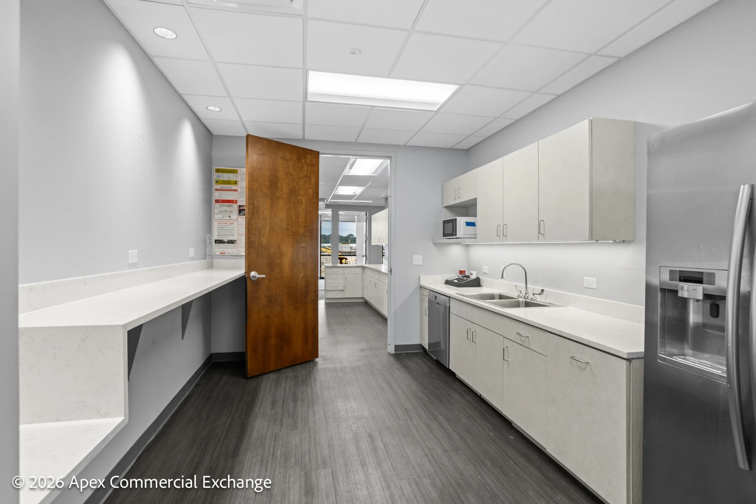 555 Perkins Ext | Medical & Traditional Office | East Memphis