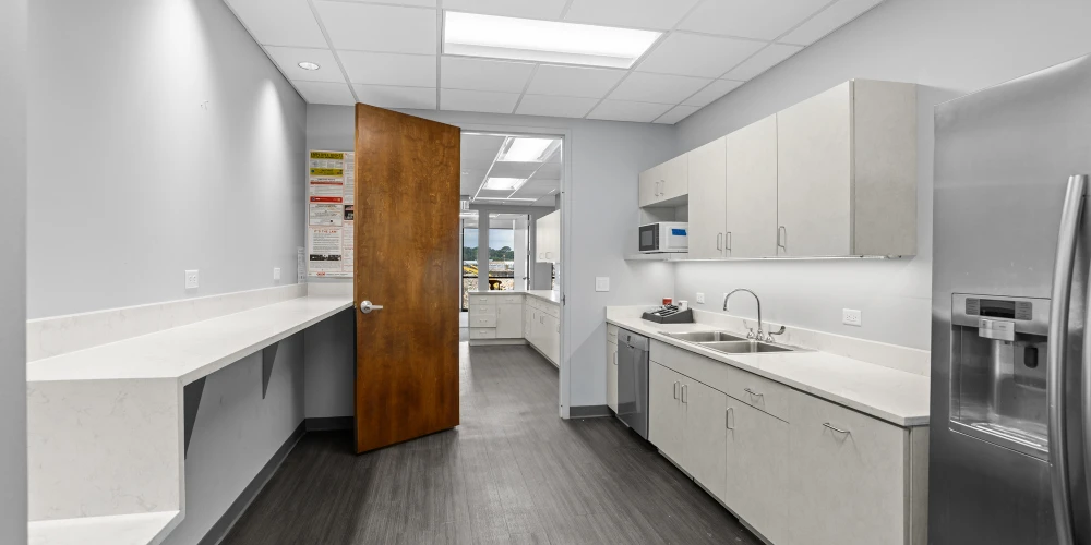 555 Perkins Ext | Medical & Traditional Office | East Memphis